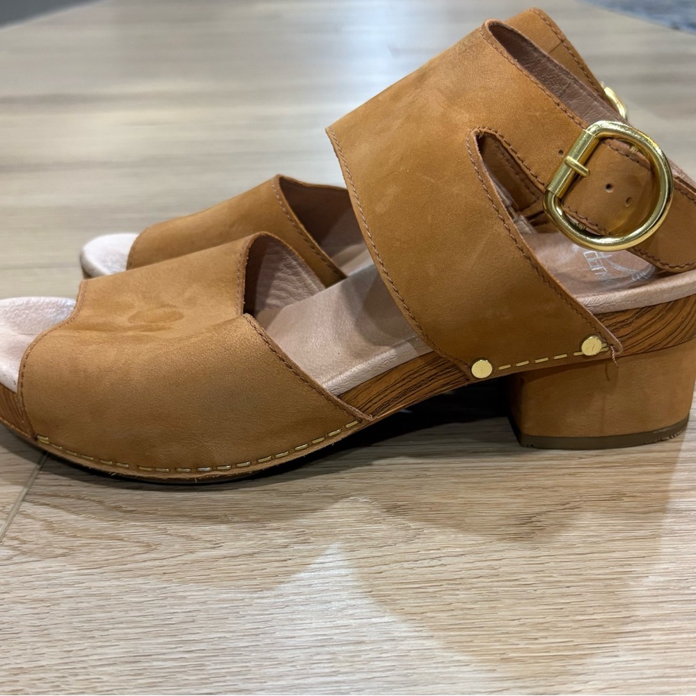 Dansko Tan Leather Open-Toe Clog Sandals with Gold Buckle